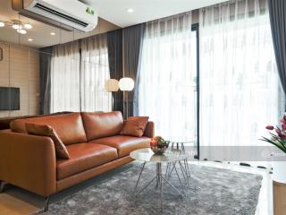 Bán căn hộ 2 phòng ngủ tòa c7 vinhomes d'capitale, sổ lâu dài, view bể bơi