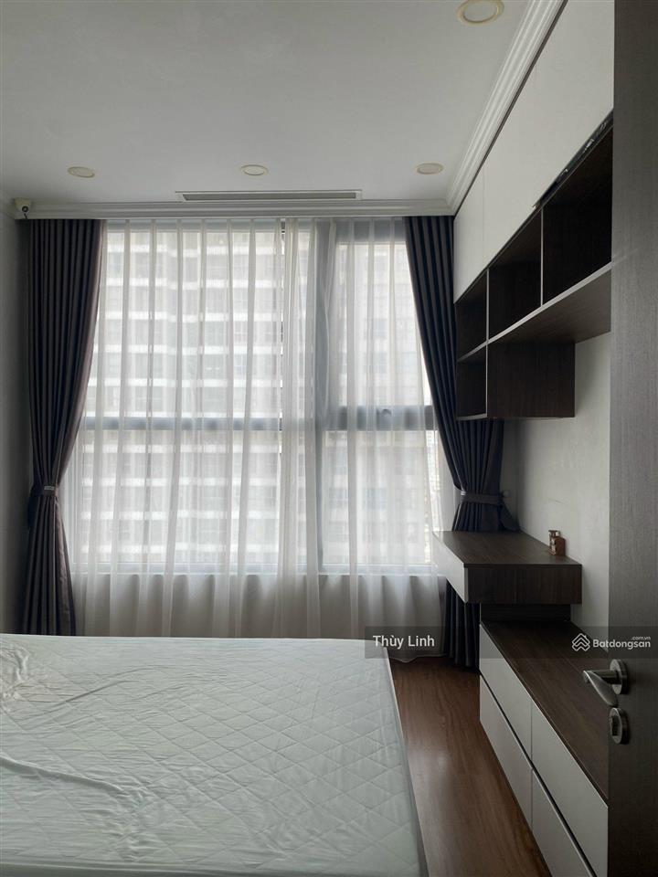 Cho thuê căn hộ chung cư tòa a2 vinhomes gardenia, dt 120m2, 3pn, đủ đồ, view bể bơi