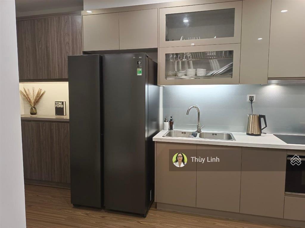 Bán căn hộ tầng 20+ tòa w2 vinhomes west point, 2pn, 2wc, sẵn nội thất, sổ lâu dài