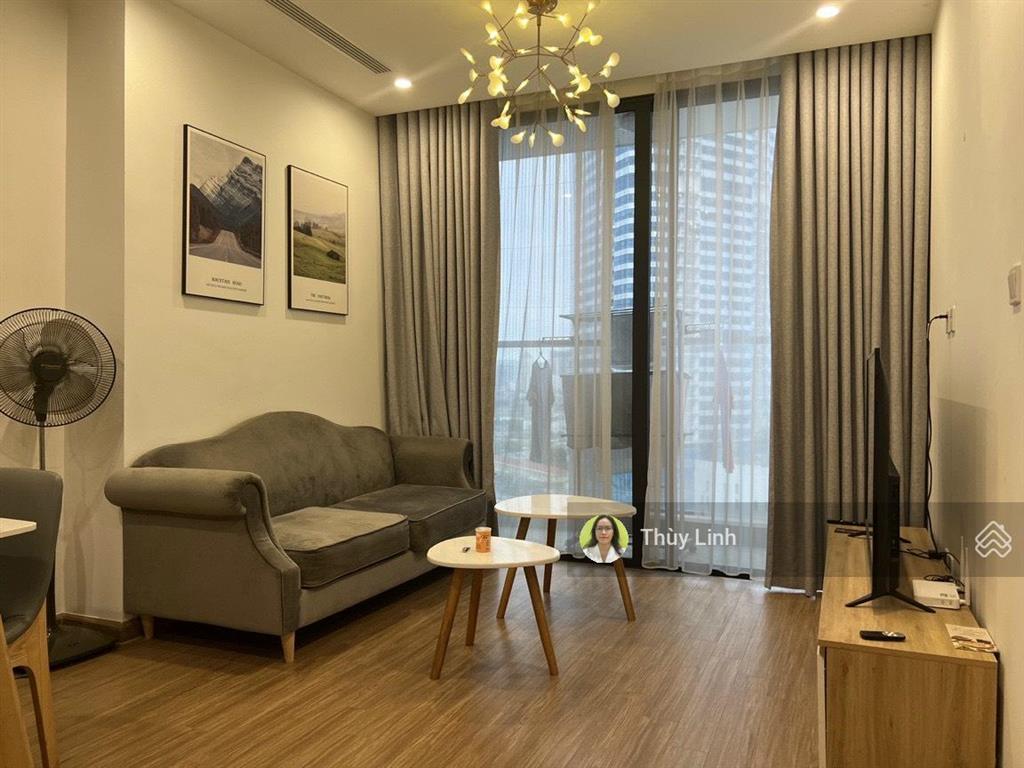 Bán căn hộ 1 ngủ, ban công đn, căn s3.11 chung cư vinhomes skylake, kèm nội thất