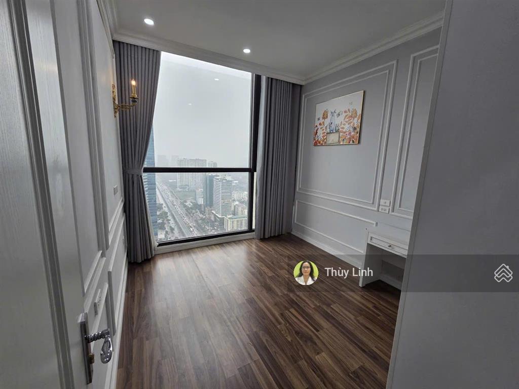 Cho thuê căn penthouse s2 vinhomes skylake 140m2, 3 phòng ngủ, vào ở được luôn