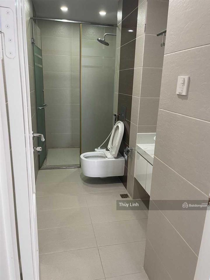 Cho thuê căn hộ thăng long number one loại 2 ngủ, dt 90m2, đầy đủ đồ, tầng cao, view đẹp
