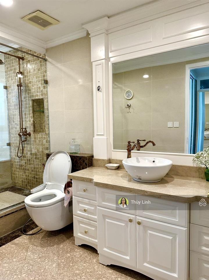 Cho thuê căn duplex mandarin hoàng minh giám, dt 266m2, 4pn, đủ đồ   0987 391 ***
