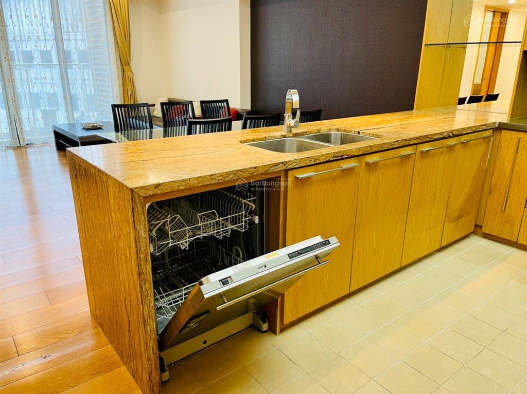 Cho thuê indochina plaza 241 xuân thủy, tháp e, tầng 16, 3pn, đủ đồ