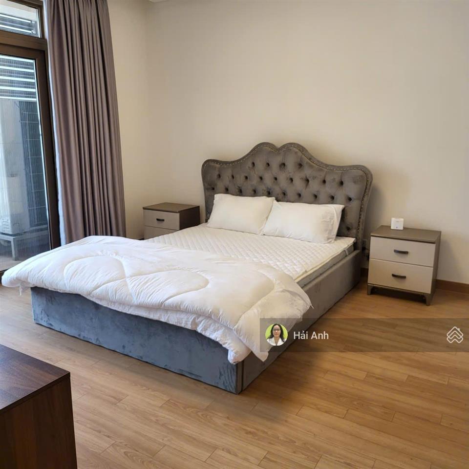 Vào ở luôn  căn hộ 2pn tại kđt starlake tây hồ tây sẵn nội thất đẹp