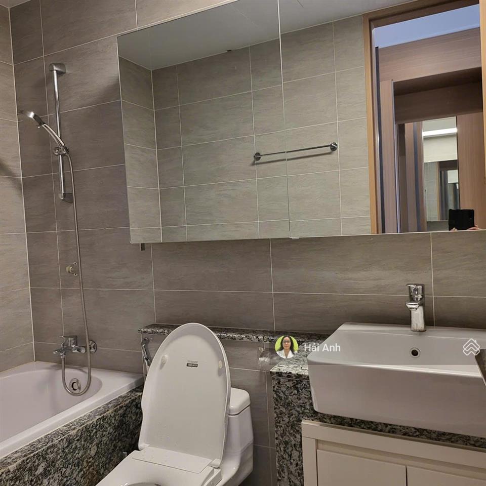Vào ở luôn  căn hộ 2pn tại kđt starlake tây hồ tây sẵn nội thất đẹp