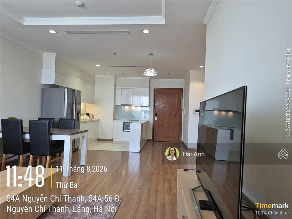 Căn hộ 3pn cho thuê tại vinhomes nguyễn chí thanh, nhà sạch sẽ, nội thất đẹp, vào ở luôn
