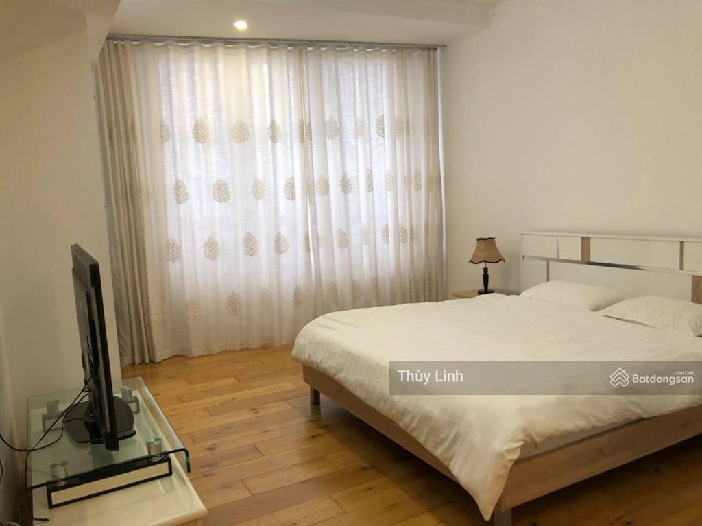 Chủ nhà gửi bán căn hộ 3pn indochina plaza iph, 241 xuân thủy, sẵn sổ sang tên