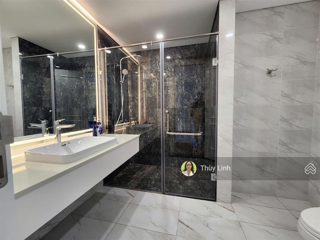 Cho thuê căn hộ cao cấp 3 phòng ngủ chung cư hateco laroma, gần vinhomes nguyễn chí thanh