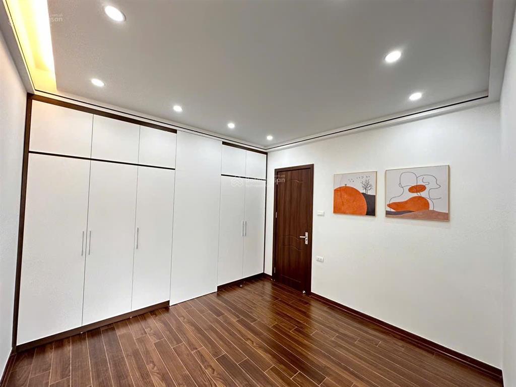 Cho thuê căn hộ n07 thành thái dt 133m2 thiết kế 4pn 2wc, nhà đẹp mới tinh. giá 20tr/th