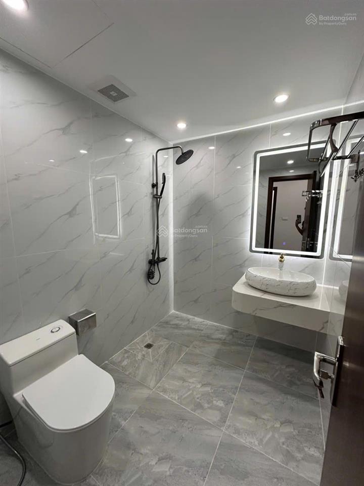 Cho thuê căn hộ n07 thành thái dt 133m2 thiết kế 4pn 2wc, nhà đẹp mới tinh. giá 20tr/th