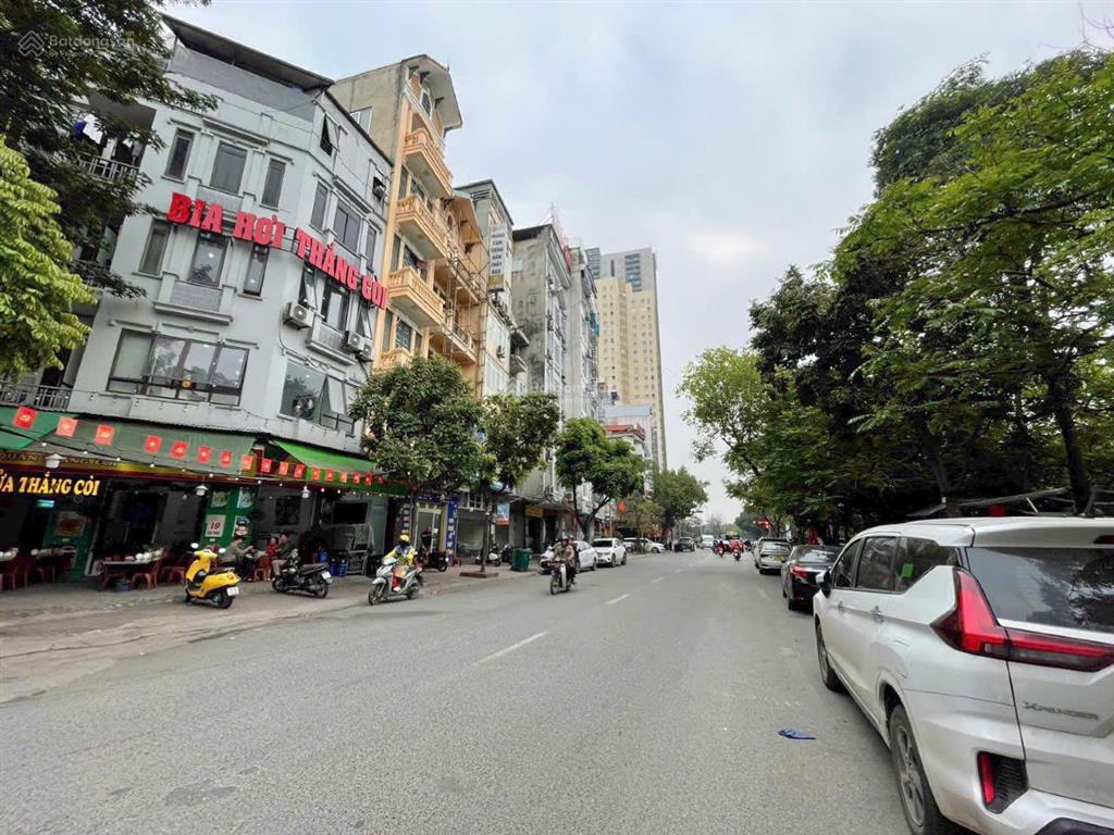 Cho thuê cửa hàng tầng 1 mặt phố hoa bằng 25m2 mặt tiền 4m giá 7tr/th