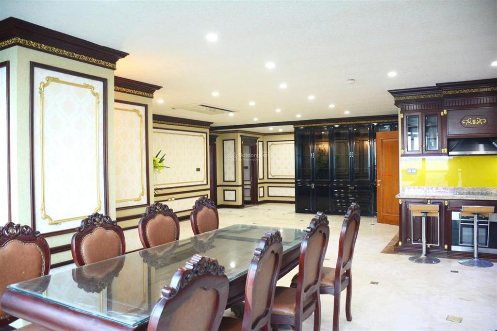 Cho thuê căn hộ eurowindow 27 trần duy hưng dt 200m2 thiết kế 3pn 2wc nhà siêu đẹp. giá 22tr/th