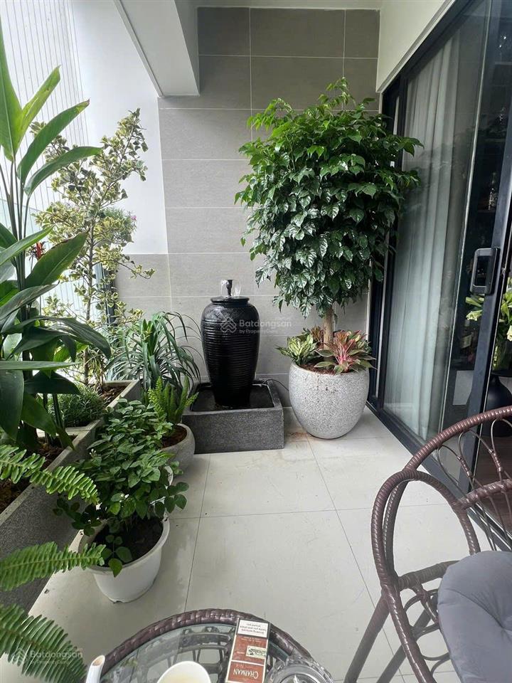 Cho thuê golden park phạm văn bạch dt 100m2 3pn 2wc giá 17tr/th
