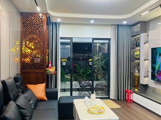 Cho thuê golden park phạm văn bạch dt 100m2 3pn 2wc giá 17tr/th