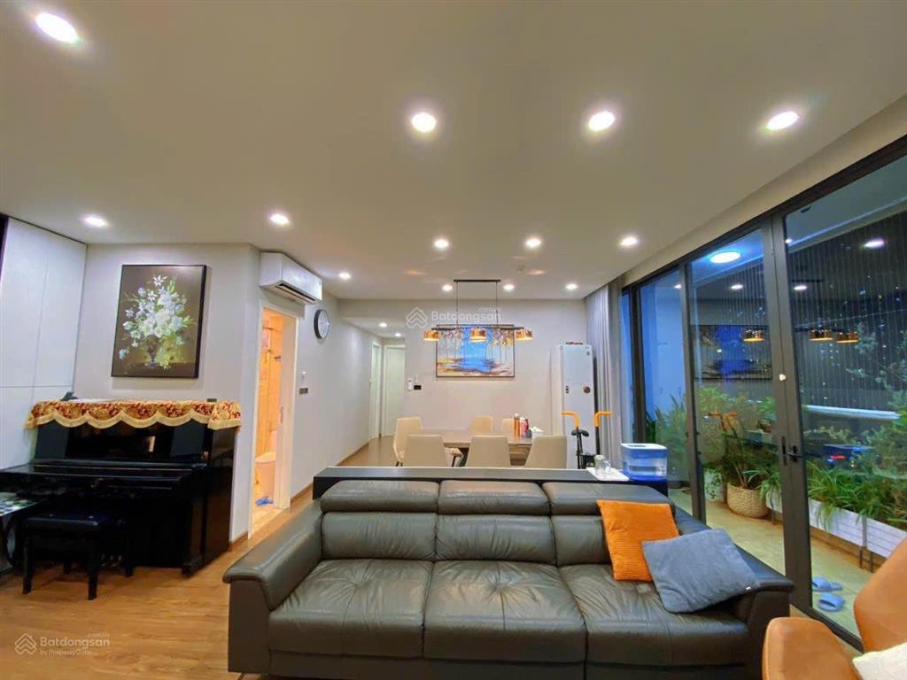 Cho thuê căn hộ e2 chelsea residences diện tích 100m2 2pn 2wc giá 18tr/th
