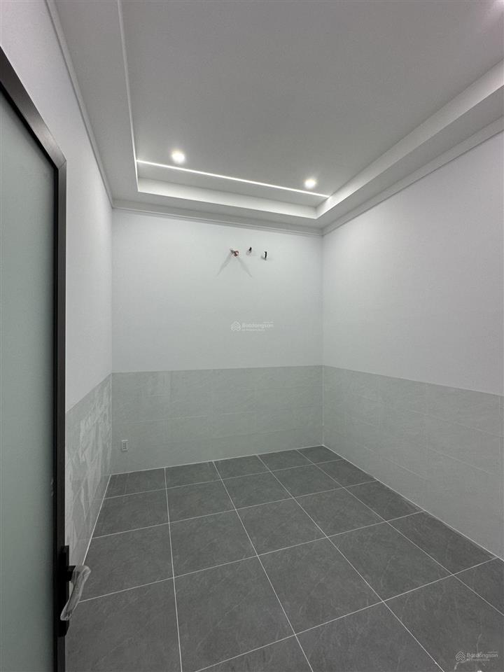 Trả trước 450tr có nhà mới đẹp 5x23 ngay cụm kcn an tây, dân đông sầm uất nhiều tiện ích