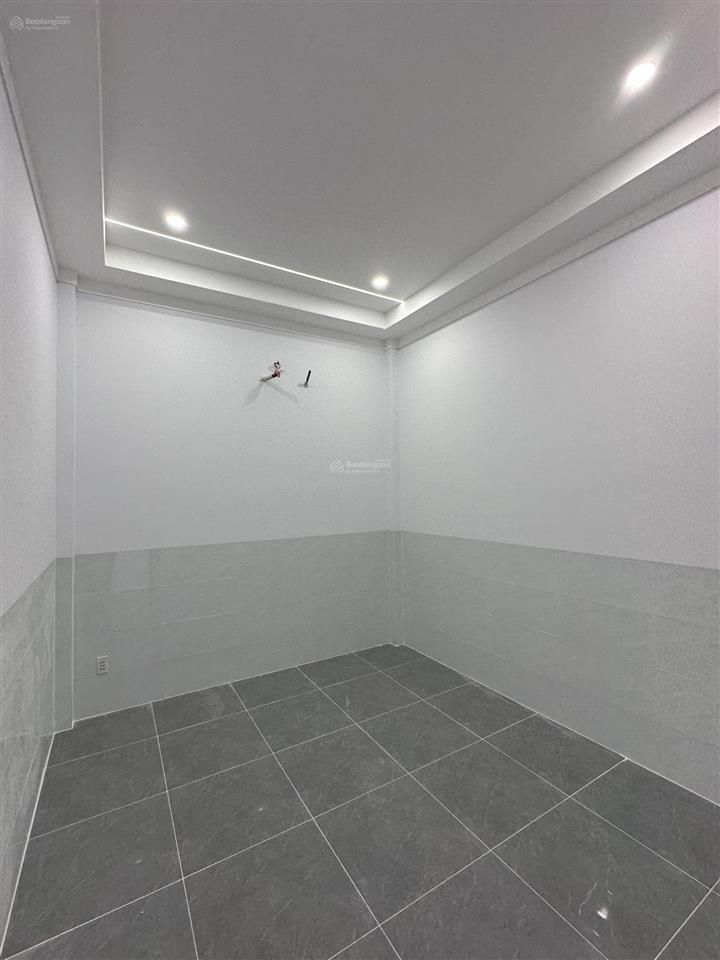 Trả trước 450tr có nhà mới đẹp 5x23 ngay cụm kcn an tây, dân đông sầm uất nhiều tiện ích