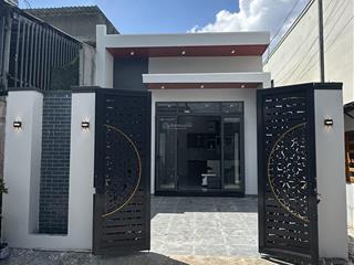 Nhà đẹp hiện đại 2 phòng ngủ sân ô tô sát bên chợ an tây và trường cấp 1