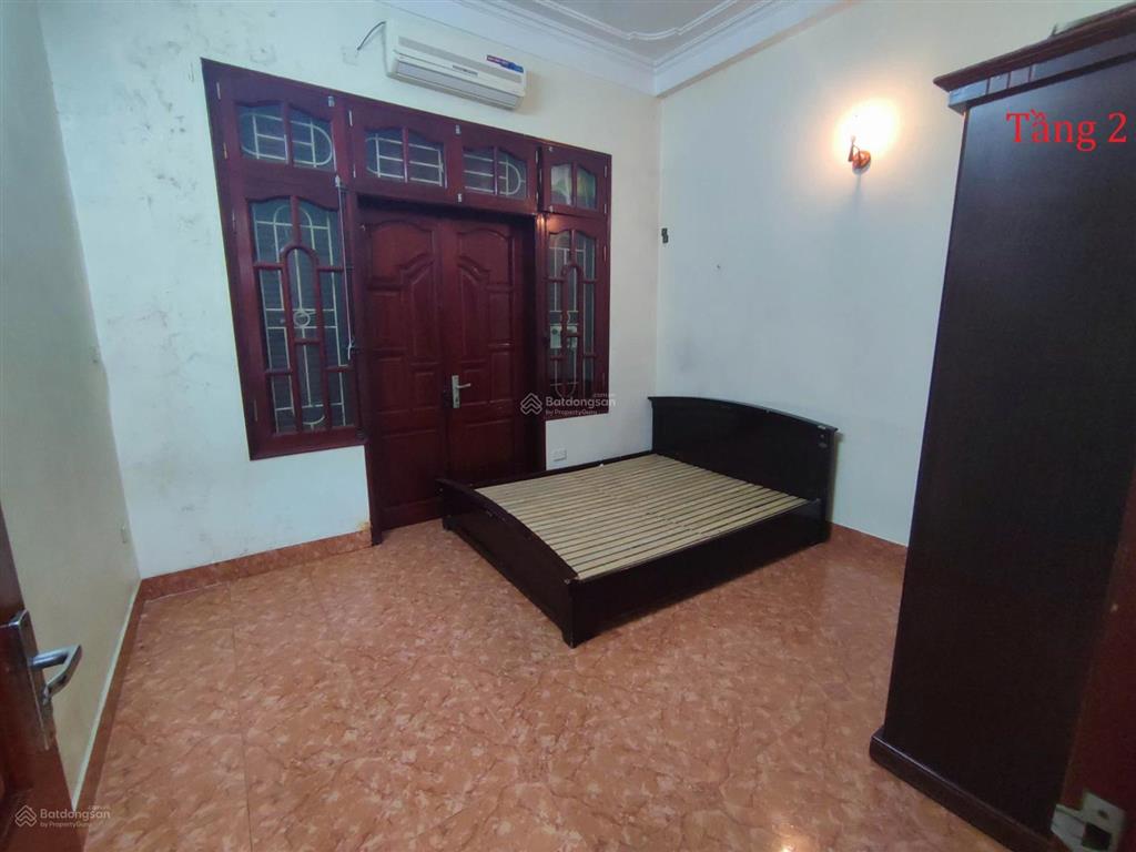 Cho gia đình thuê nhà riêng 5 tầng x 41m2, sát kđt ngô thì nhậm, ôtô đỗ cửa, không bao giờ ngập