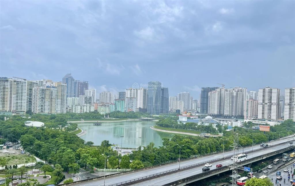 Chính chủ đăng tin  bán căn hộ 119m²  3pn, 2wc  tầng 9. giá bao phí. có thương lượng