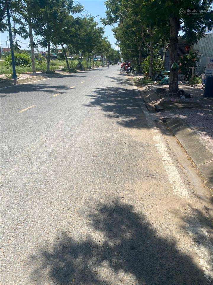 Cần bán lô đất 100m2 thổ cư đường giồng ao, có nhà cấp 4, có hoàn công
