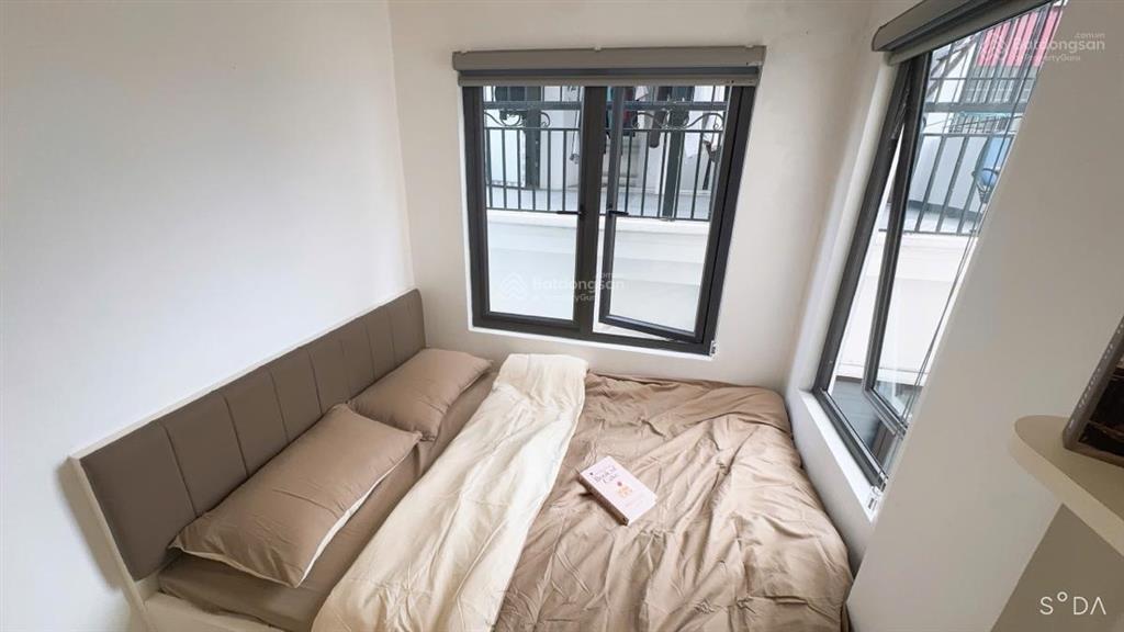 Bán tòa nhà chdv 98m2x8 tầng thang máy, ô tô đỗ cửa đường hoàng văn thái q. thanh xuân chỉ 38.5 tỷ