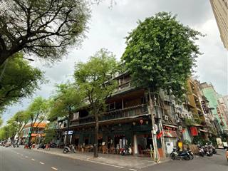 Cho thuê nhà ngay chợ bến thành ngang 25m