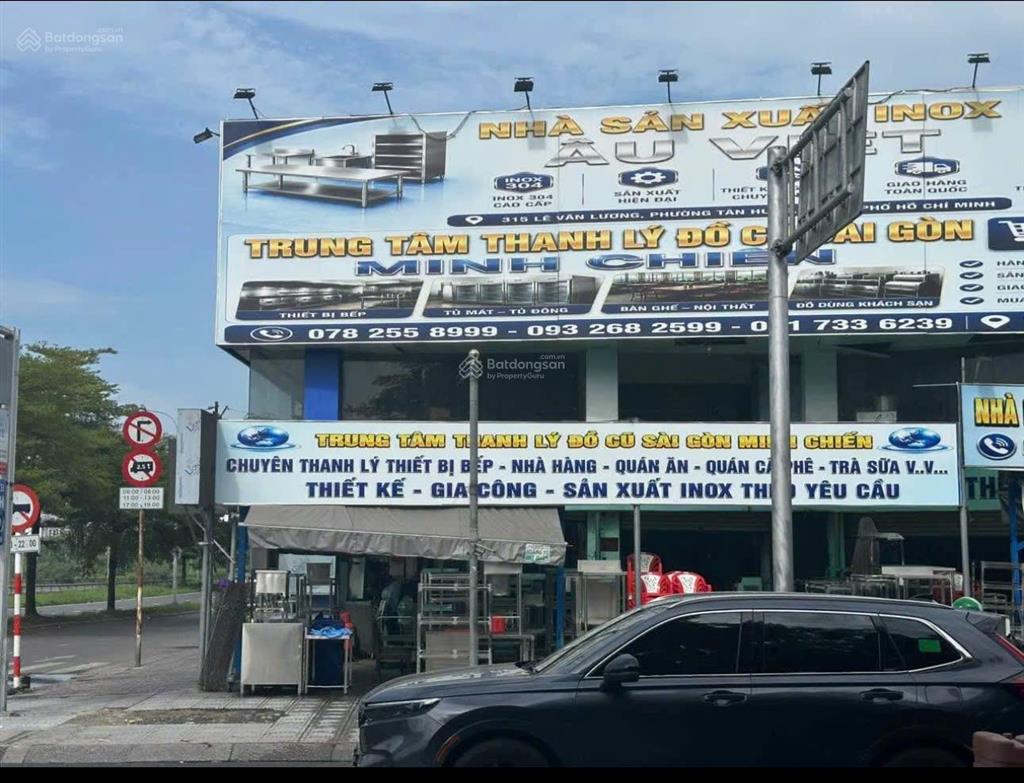 Cho thuê nhà mặt tiền quận 7 ngang 30m