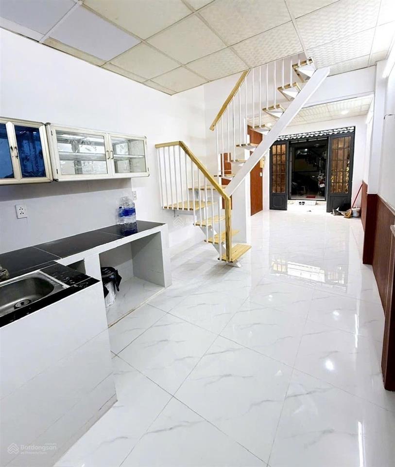 Nhà gọn đẹp phạm văn chiêu p8 gò vấp giá tốt trong khu 2 tầng 27m2 cách xe tải 20m