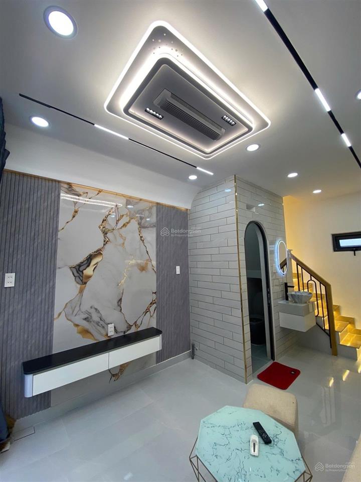 Lên sóng căn nhà đẹp vị trí đẹp 2mt hẻm xe hơi thông p11 gò vấp