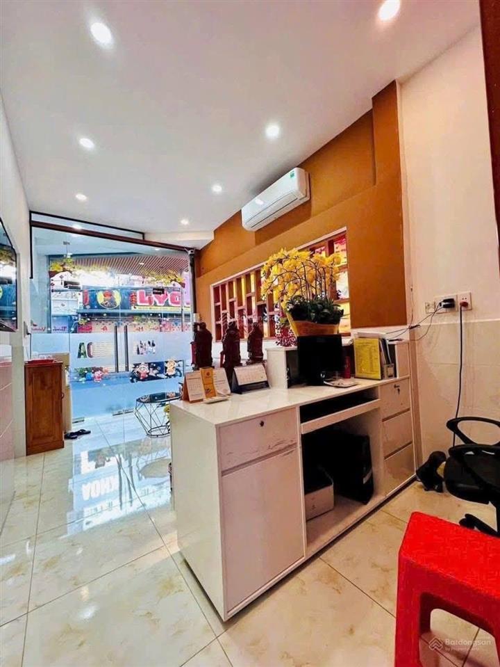 Nhà 2 mặt tiền đỗ thúc tịnh cho thuê 20 triệu / tháng