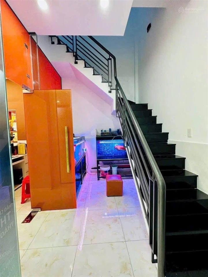 Nhà 2 mặt tiền đỗ thúc tịnh cho thuê 20 triệu / tháng