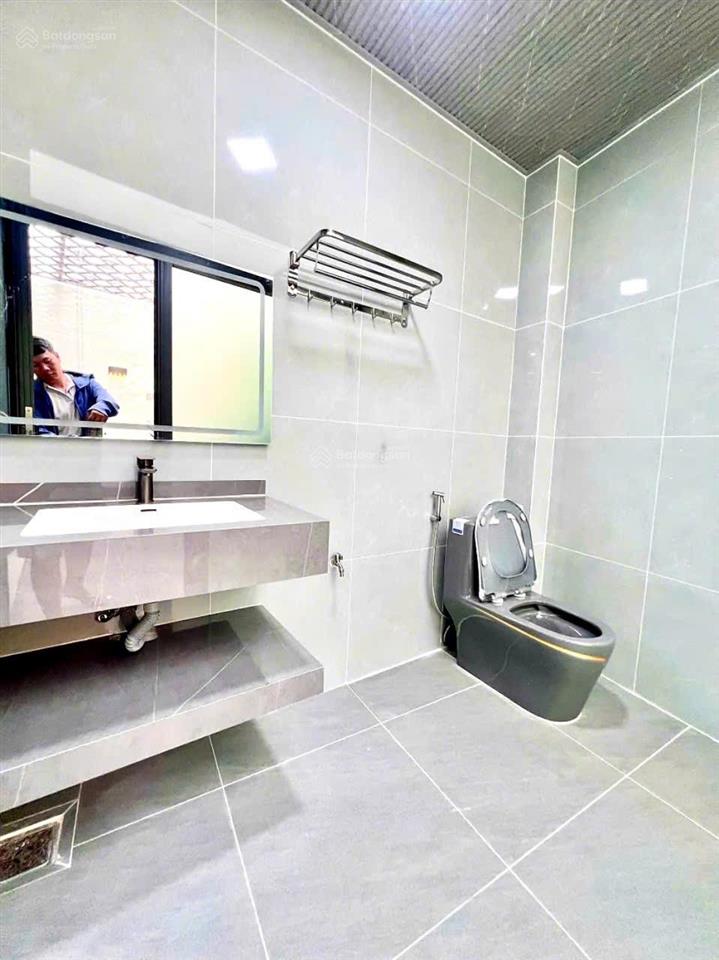 Bán nhà riêng 82m vuông chính chủ tại dương thi mười q12