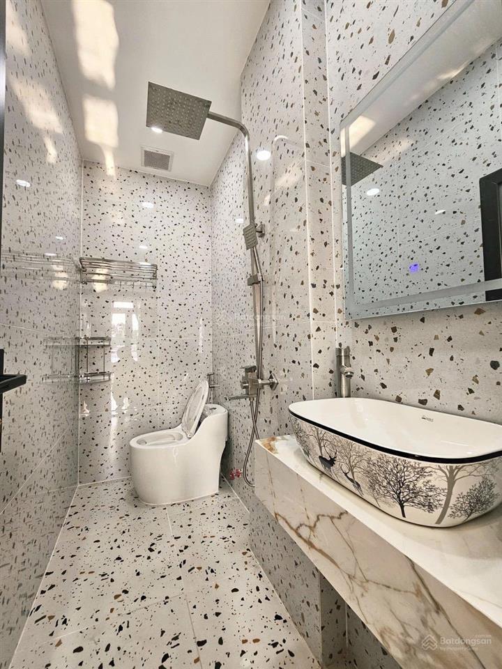 Nhà đẹp trần thị năm gần mặt tiền ô tô tải tới nhà chỉ 8.2 tỷ