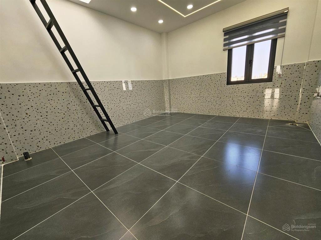 Nhà đẹp trần thị năm gần mặt tiền ô tô tải tới nhà chỉ 8.2 tỷ