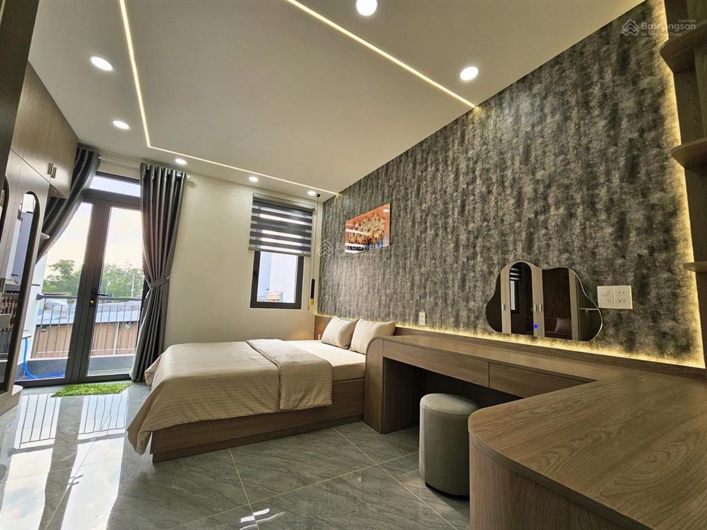 Nhà đẹp trần thị năm gần mặt tiền ô tô tải tới nhà chỉ 8.2 tỷ