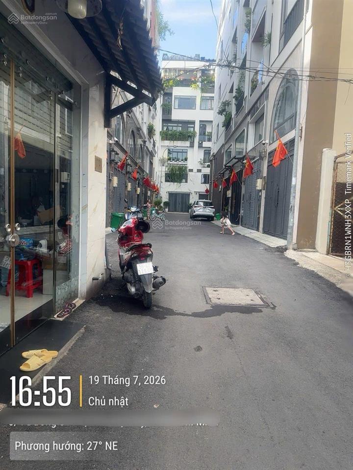 Giá 8 tỷ 500 triệu giảm ngay 1 tỷ còn 7 tỷ 500 triệu nhả ngay emart phan huy ích hẻm xe ôtô tránh