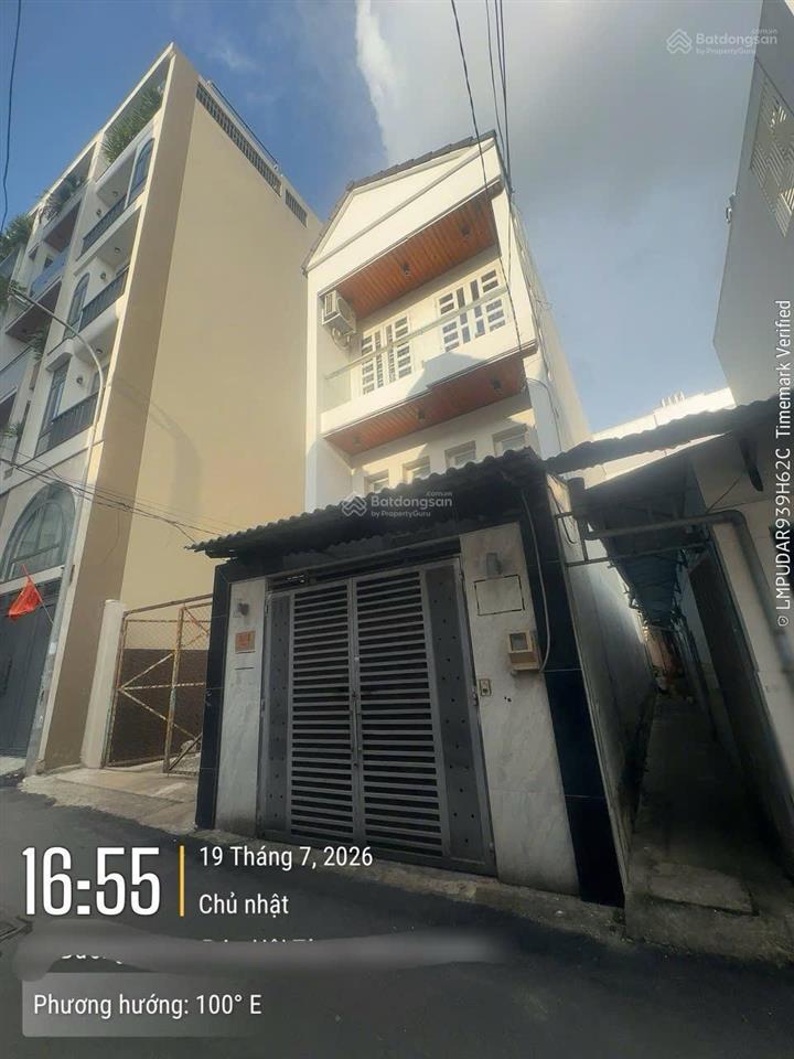 Giá 8 tỷ 500 triệu giảm ngay 1 tỷ còn 7 tỷ 500 triệu nhả ngay emart phan huy ích hẻm xe ôtô tránh