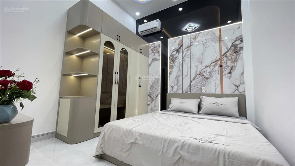 Nhà ngon 69,8m2 chỉ 5,79 tỷ đường số 45 cách emart chỉ vài bước chân