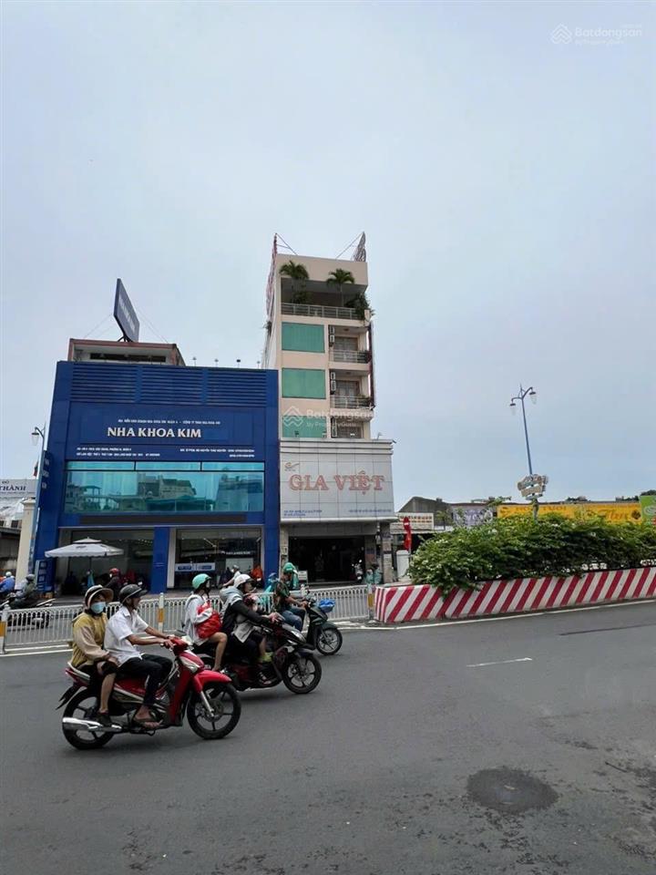 Cho thuê nhà nguyên căn đường hậu giang trung tâm q6 7m x 25m