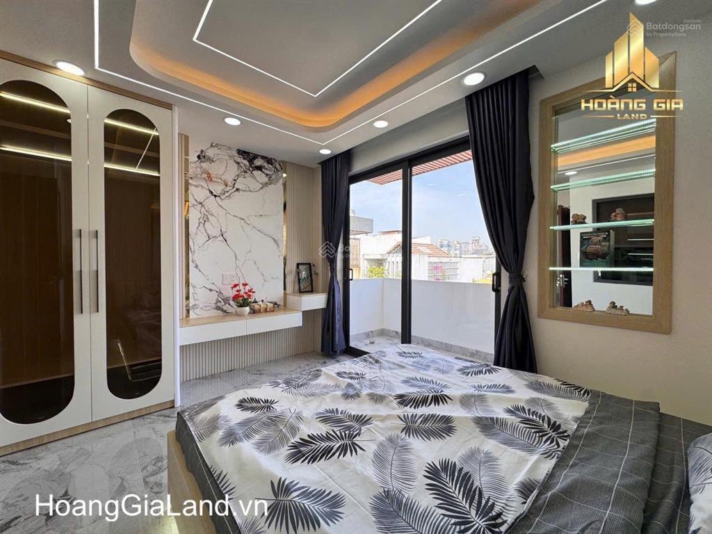 Cho thuê nhà nguyên căn có thang máy 450ky hẻm 269/ trục đường phan huy ích p14 gò vấp