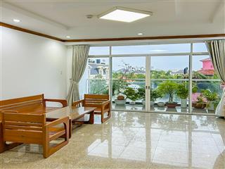 Căn hộ bán tại hoàng anh riverview thảo điền gồm 4 phòng ngủ tầng thấp diện tích 157m2
