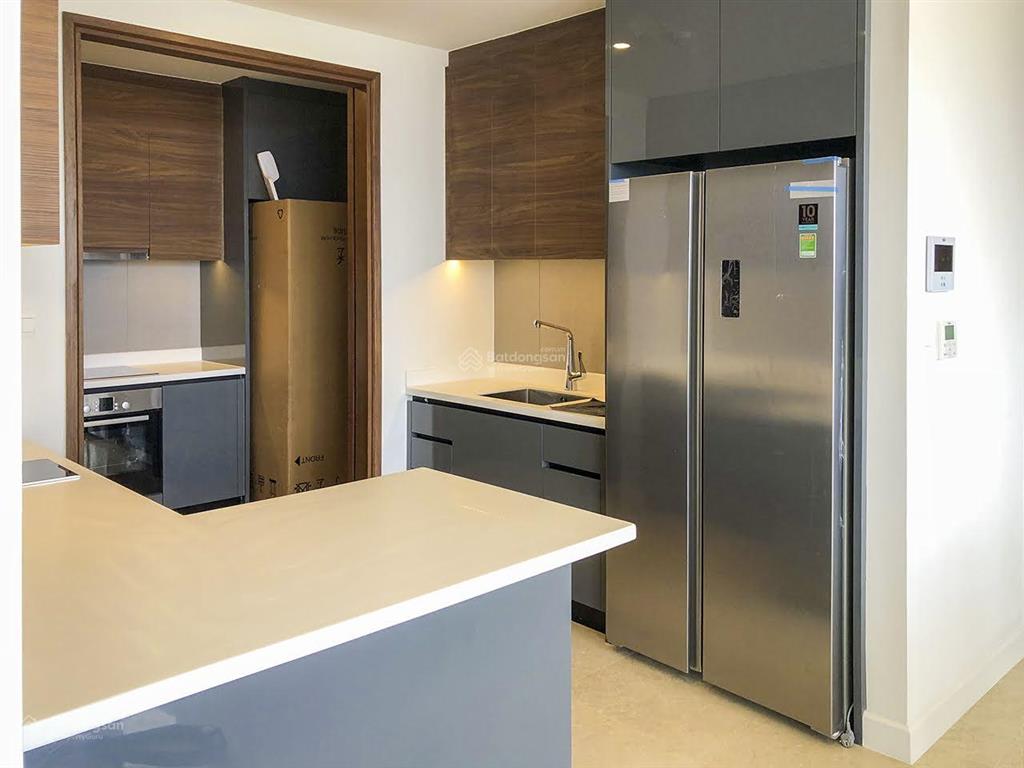 Bán hoặc cho thuê căn hộ tại the nassim thảo điền gồm 3 phòng ngủ view sông với diện tích 135m2