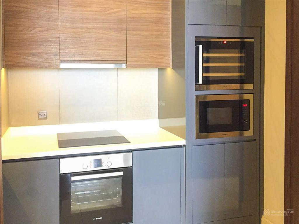 Bán hoặc cho thuê căn hộ tại the nassim thảo điền gồm 3 phòng ngủ view sông với diện tích 135m2