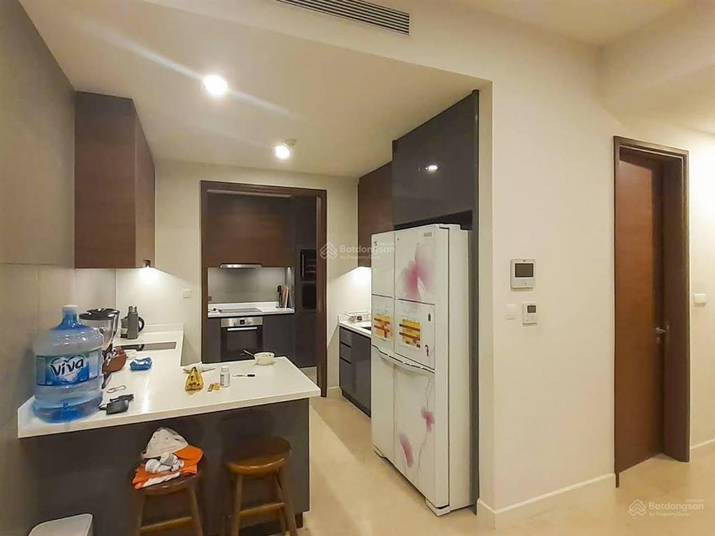 Bán hoặc cho thuê căn hộ tại the nassim thảo điền gồm 3 phòng ngủ view sông với diện tích 135m2