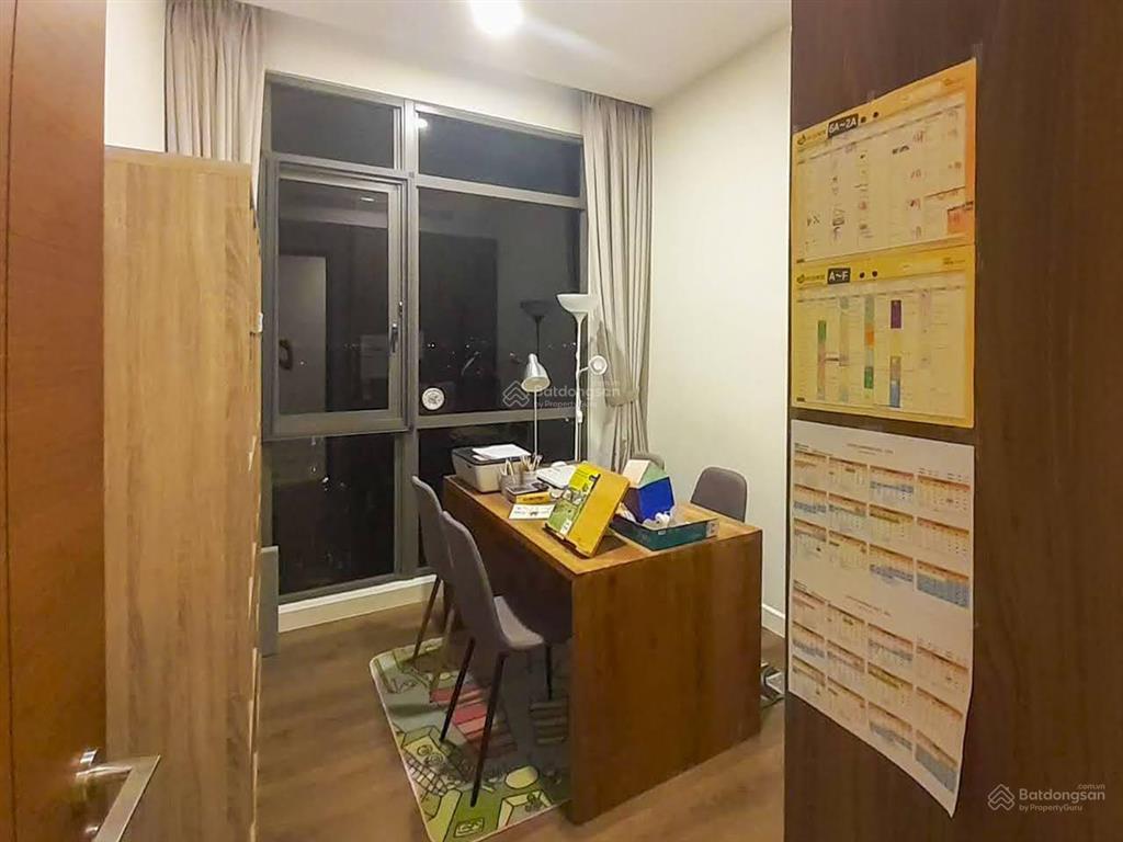 Bán hoặc cho thuê căn hộ tại the nassim thảo điền gồm 3 phòng ngủ view sông với diện tích 135m2