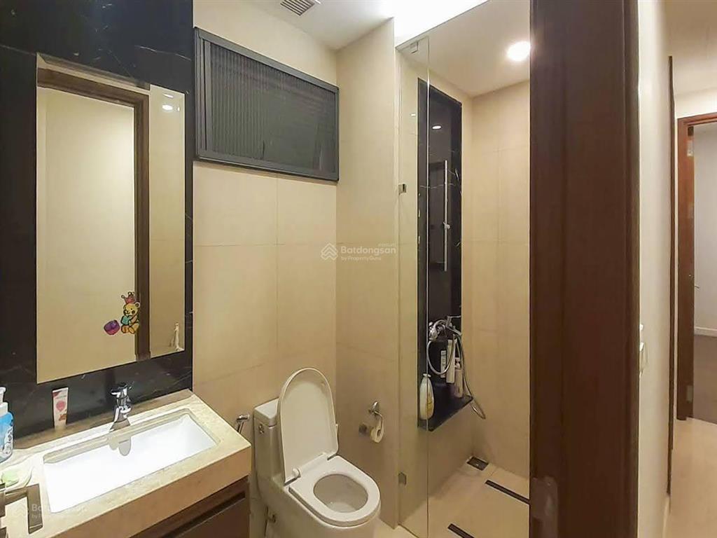 Bán hoặc cho thuê căn hộ tại the nassim thảo điền gồm 3 phòng ngủ view sông với diện tích 135m2