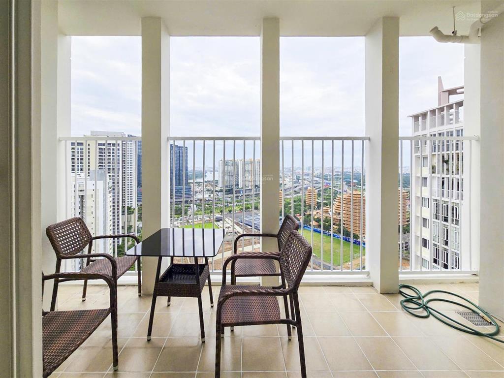 Bán căn hộ sky villa tại imperia an phú tháp a1 với 4 phòng ngủ+ 1 phòng giúp việc không nội thất