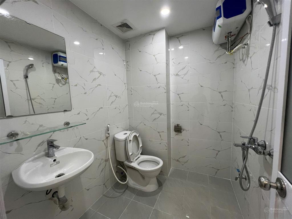 Chính chủ bán căn hộ 2pn tân việt tower full nội thất có sổ sẵn